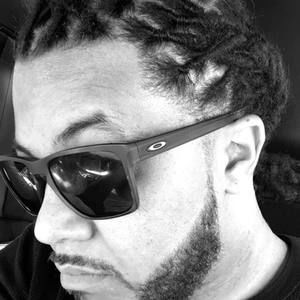 Meet your Posher, Evan